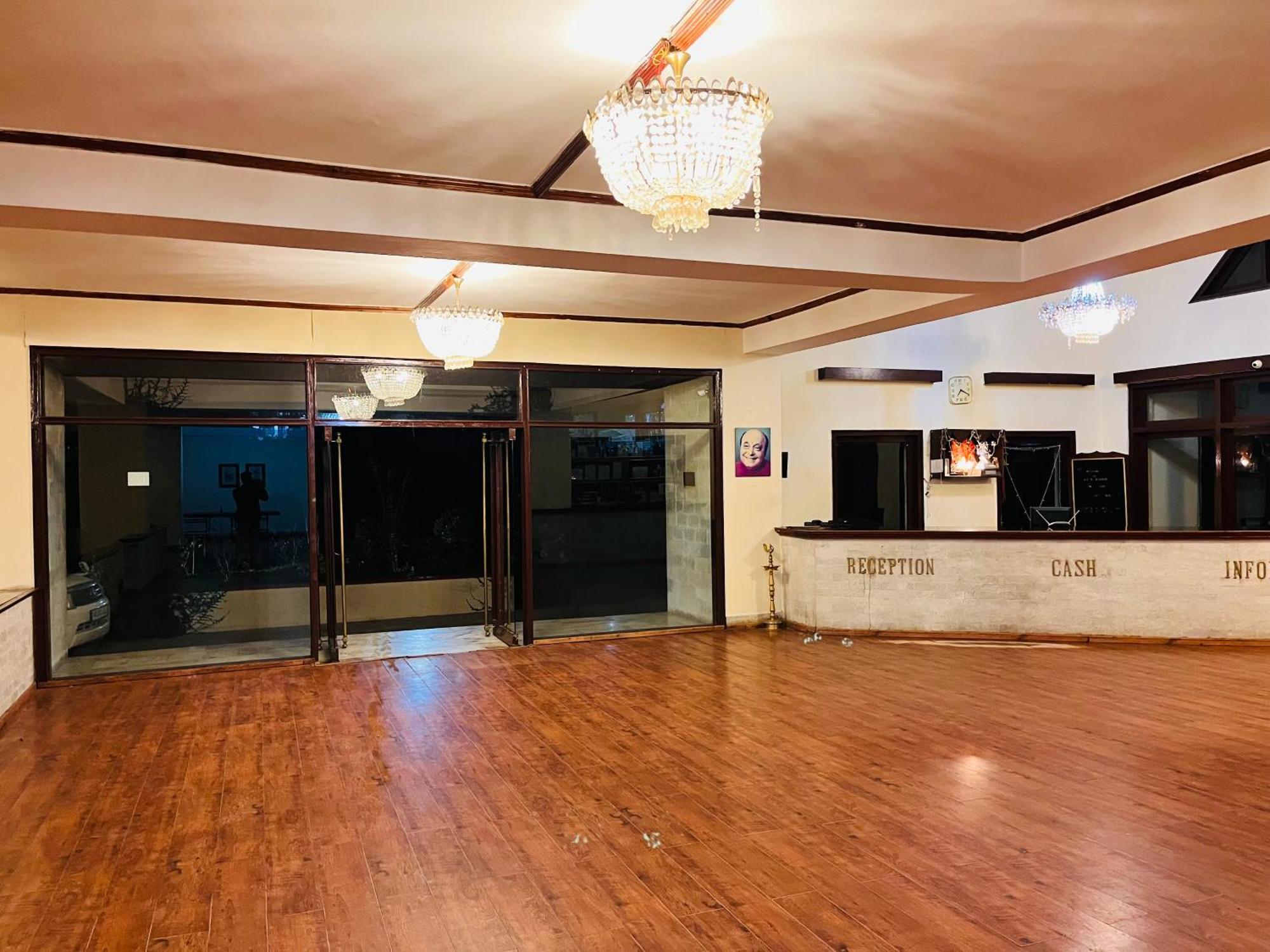Sagar Resort Manali By Ramanand Sagar Ramayan Maker - #Near Mall Road #Big Parking #Property Of The Decade #Mountain View #Garden With Bonfire #Best Selling Property M 72084-84392 Eksteriør billede